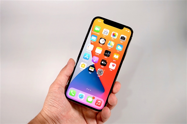 黔西南苹果手机维修分享iOS 14.2修订版已到，专属iPhone 12系列 